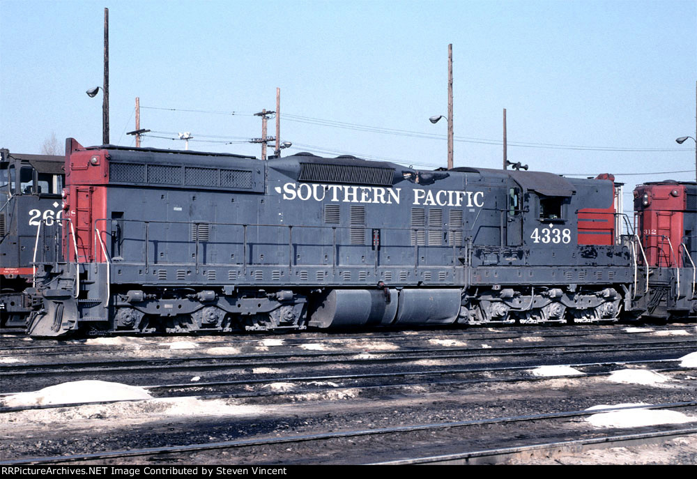 Southern Pacific SD9E #4338
